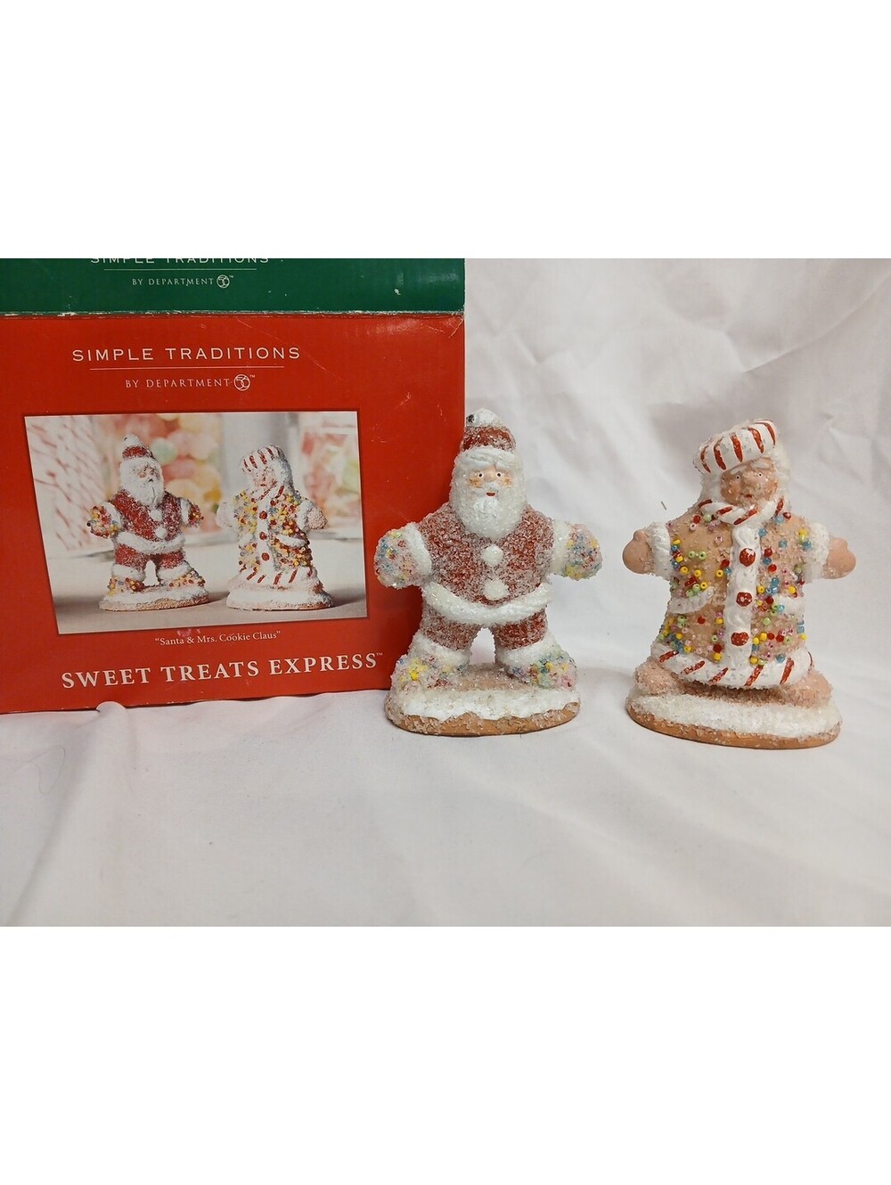 Department 56 SWEET TREATS EXPRESS - SANTA & MRS. COOKIE CLAUS Simple Traditions